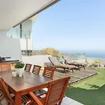 Stunning Sea View Clifton Apartment