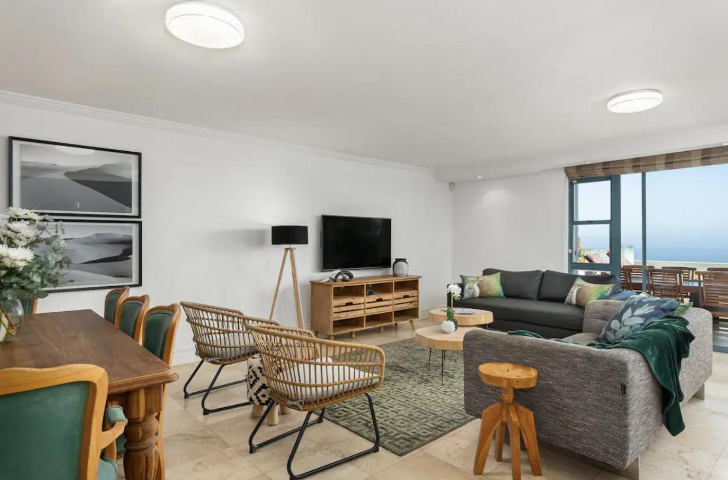 Apartment Stunning Sea View Clifton Cape Town
